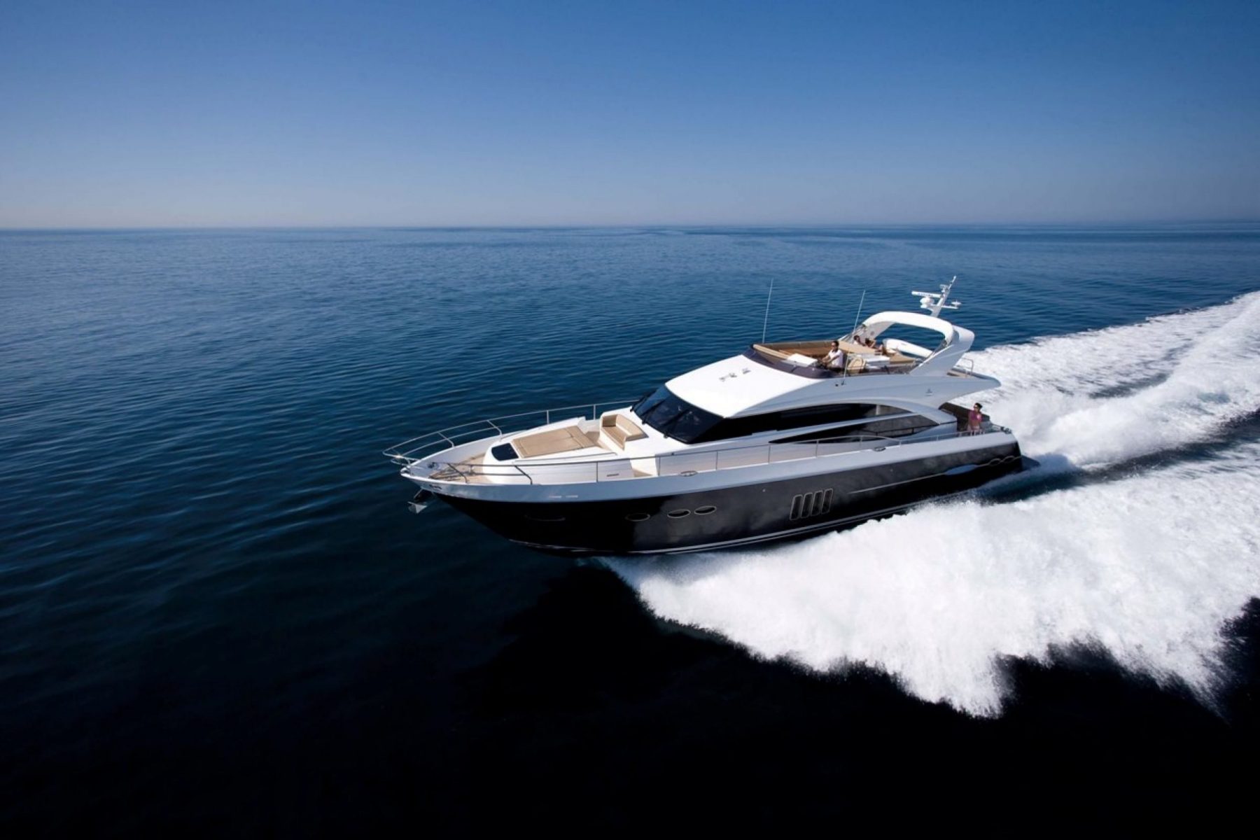 Princess 72MY - Princess Motor Yacht Sales